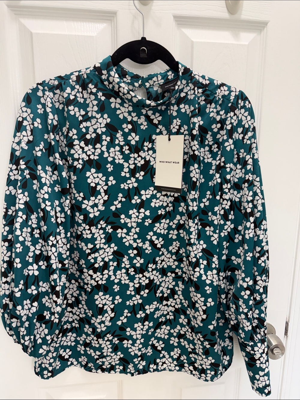 Who What Wear Teal Floral Long-Sleeve Mock Neck Blouse